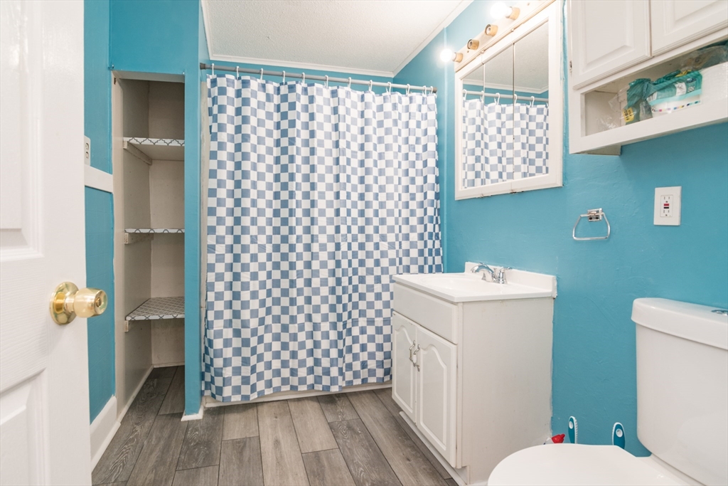 208 Prospect Street, Unit 2 Chicopee, MA 01013 - Photo 12 of 16