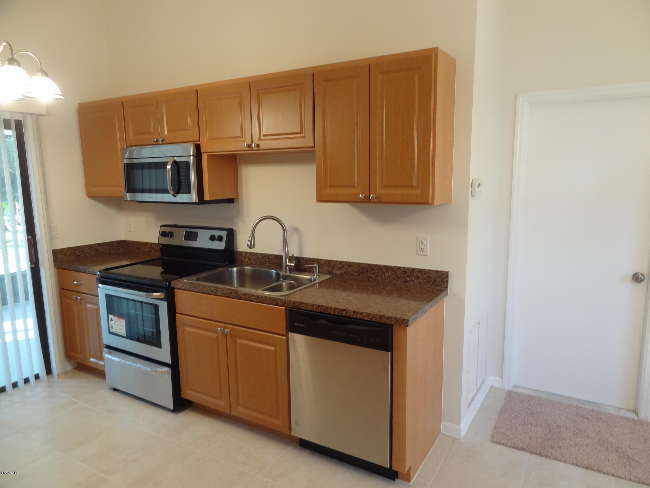 210 Wendover Road Southwest Palm Bay, FL 32908 - Photo 4 of 14 Kitchen View 2