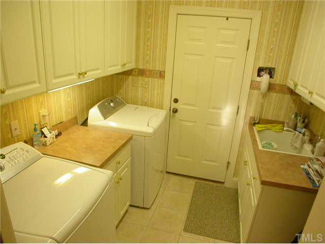 163 Yorkchester Way Raleigh, NC 27615 - Photo 12 of 25 Photo 12