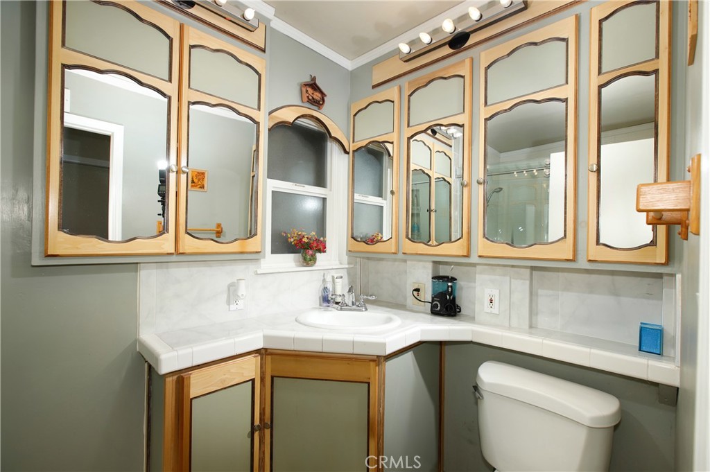 5523 Parkmor Road Calabasas, CA 91302 - Photo 14 of 26