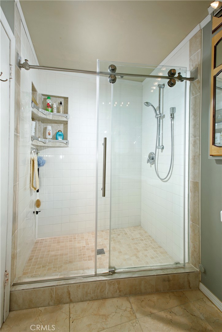 5523 Parkmor Road Calabasas, CA 91302 - Photo 15 of 26