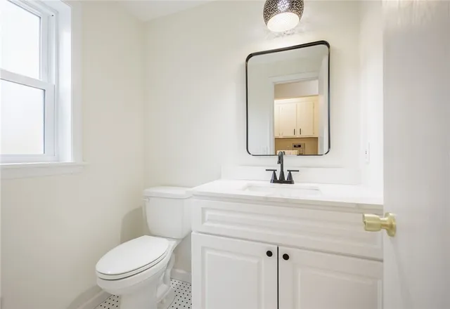 $445,500 | 351 Monroe-Wayne County Line Road, Perinton, NY 14502