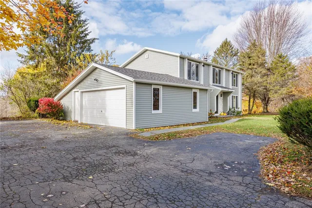 $445,500 | 351 Monroe-Wayne County Line Road, Perinton, NY 14502