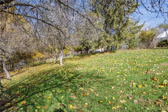 $445,500 | 351 Monroe-Wayne County Line Road, Perinton, NY 14502