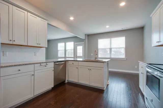 $410,000 | 6005 Sentinel Drive, Spring Hill, TN 37174