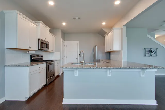 $410,000 | 6005 Sentinel Drive, Spring Hill, TN 37174