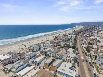 a view of a city in the middle of a city
