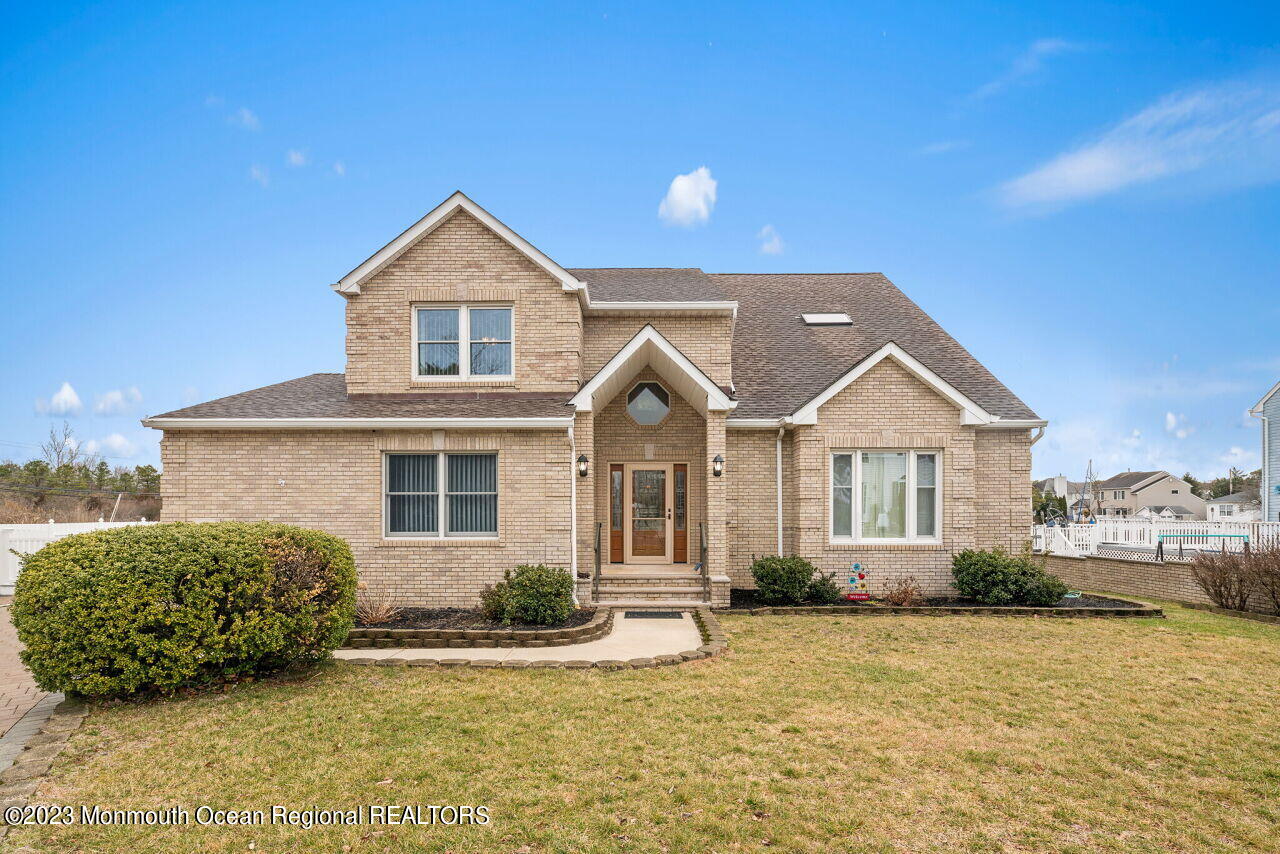 247 Mandarin Road Brick, NJ 08723 - Photo 2 of 27 m2