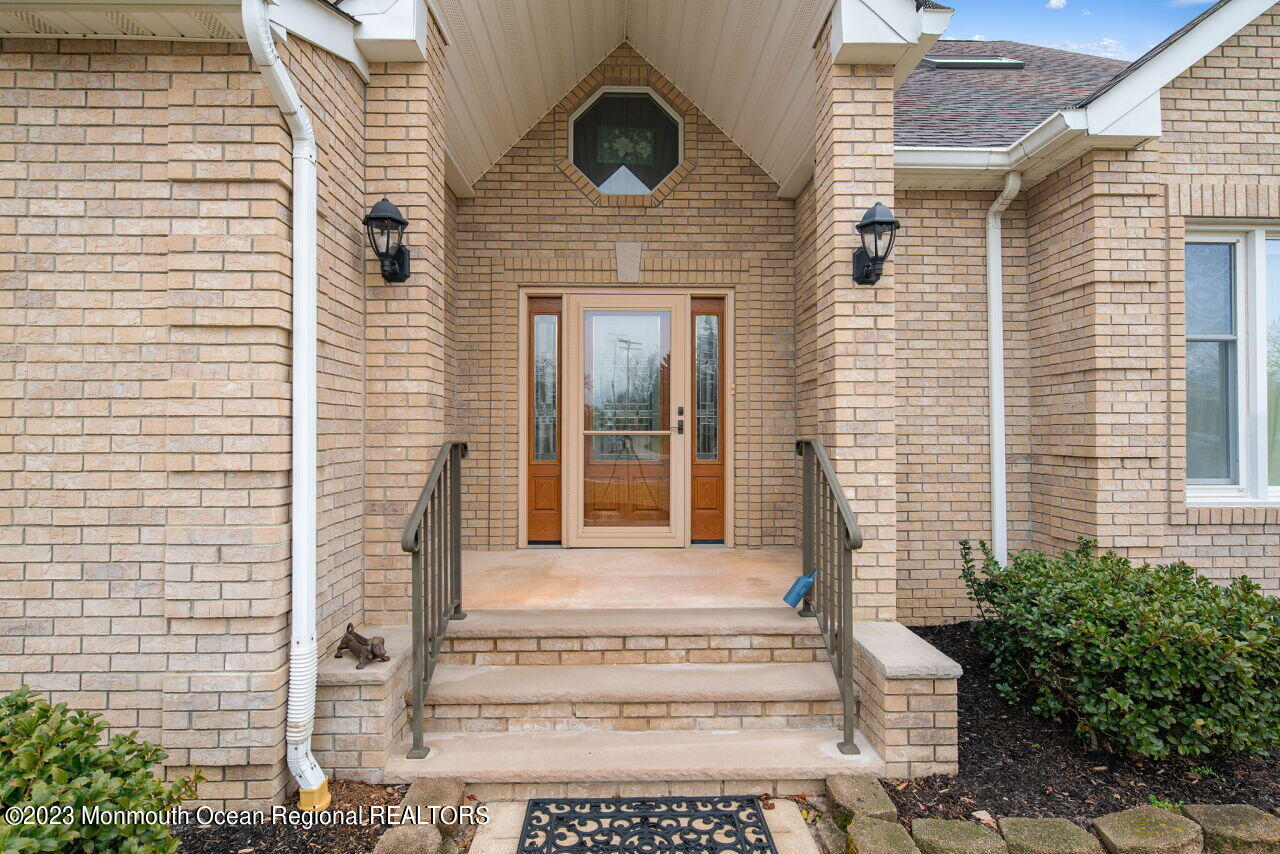 247 Mandarin Road Brick, NJ 08723 - Photo 3 of 27 m10