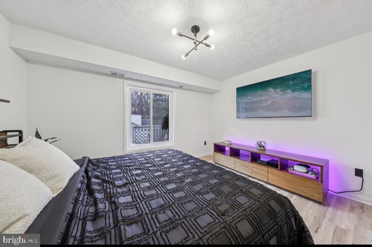 2209 Hunters Run Drive Reston, VA 20191 - Photo 24 of 30