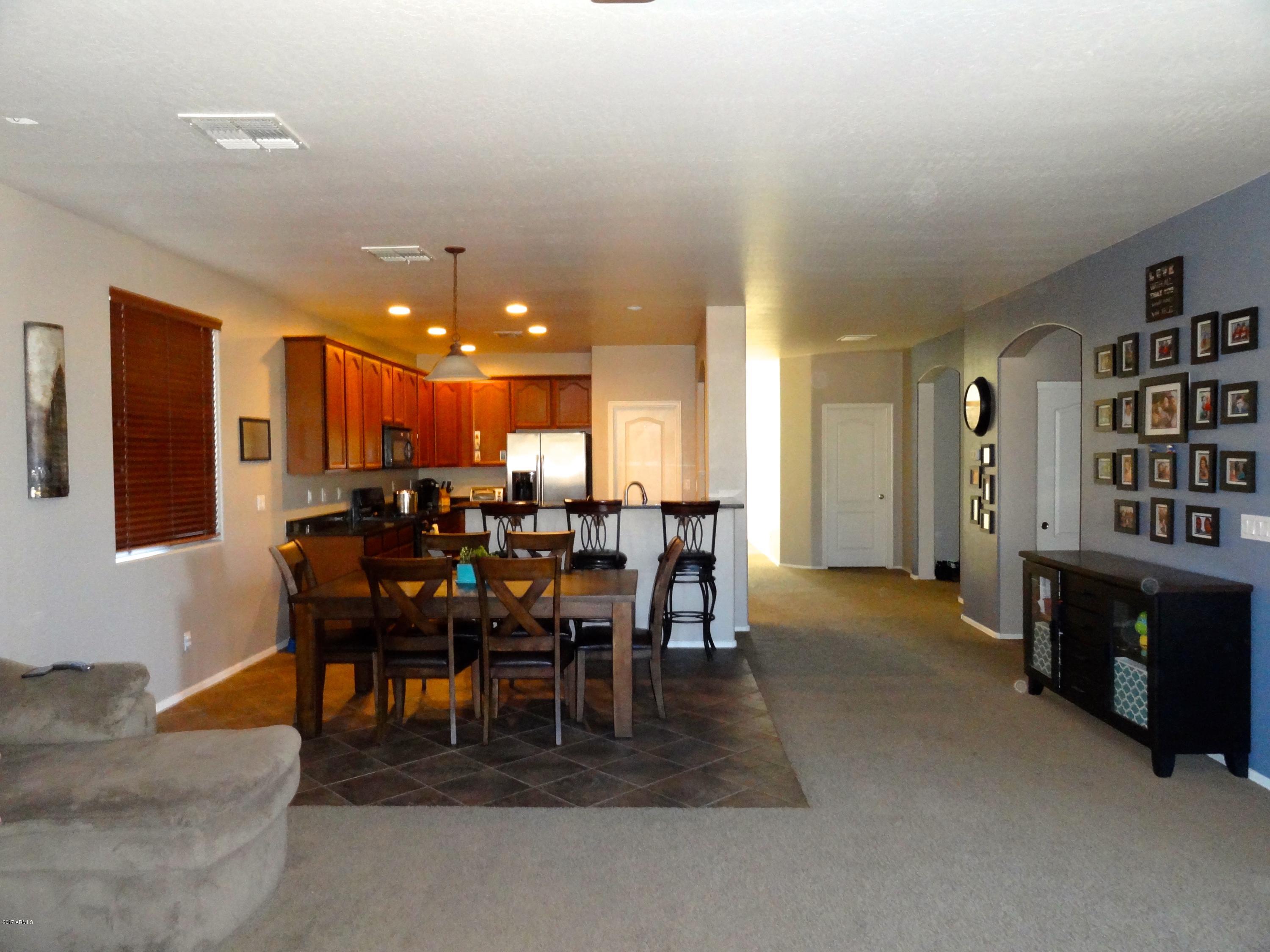 19152 North Lariat Road Maricopa, AZ 85138 - Photo 9 of 31 I