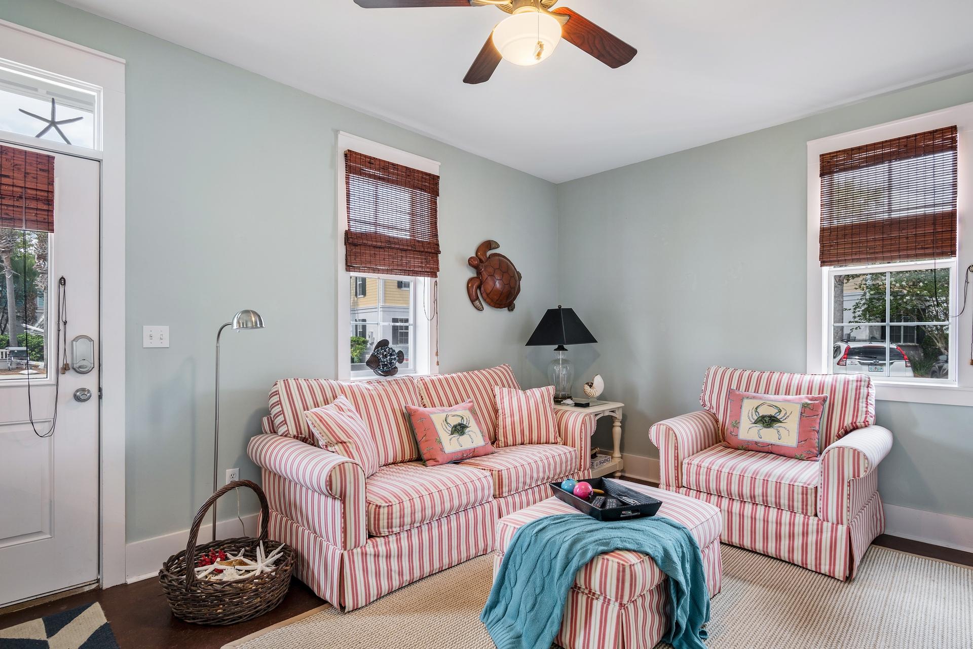 198 Somerset Bridge Road, Unit 155 Santa Rosa Beach, FL 32459 - Photo 4 of 22 a living room with furniture