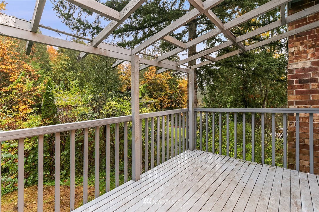 13613 196th Avenue Southeast Renton, WA 98059 - Photo 20 of 25 Gallery Image 20