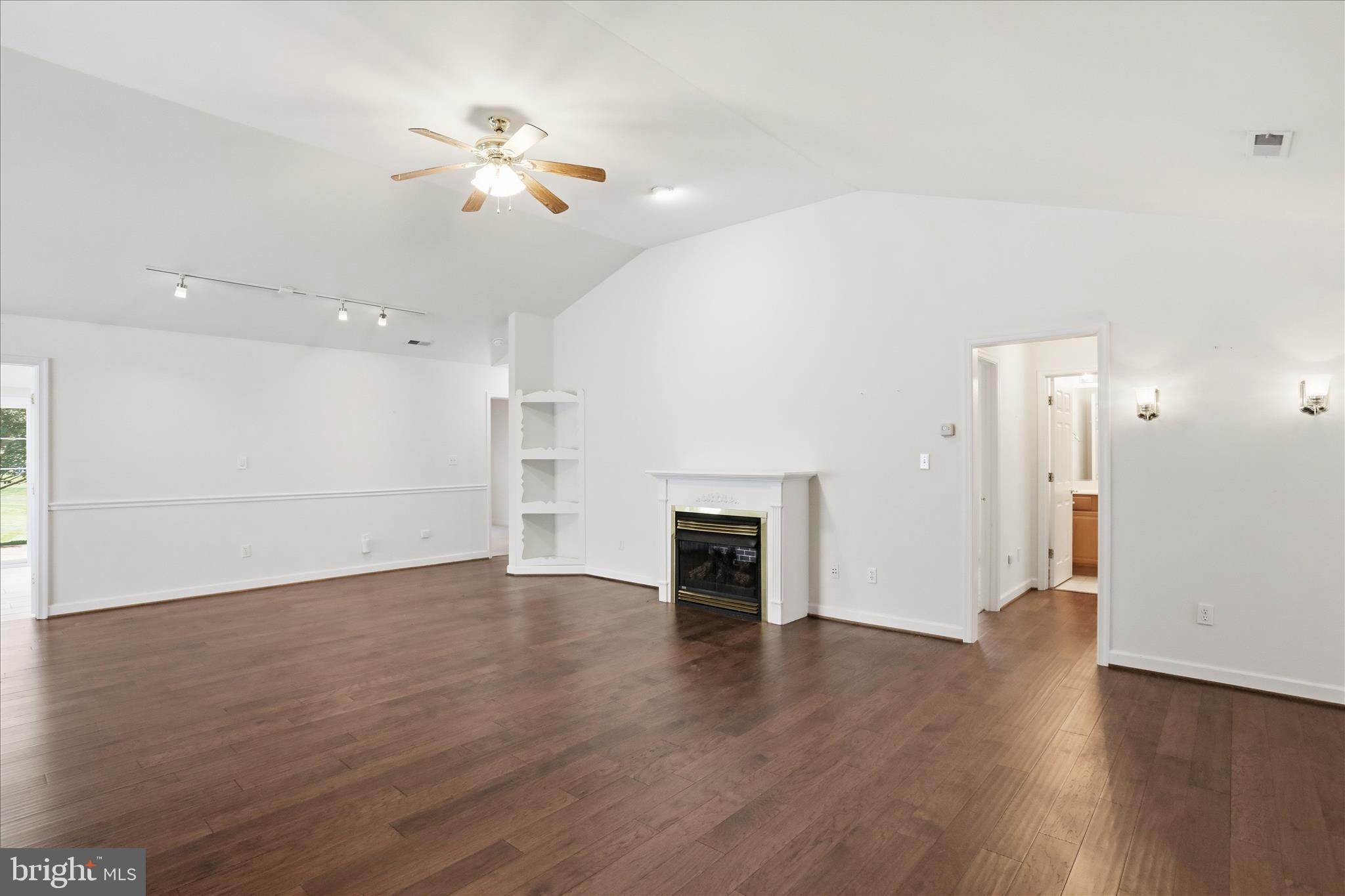 127 Spanish Oak Road Stephens City, VA 22655 - Photo 6 of 35