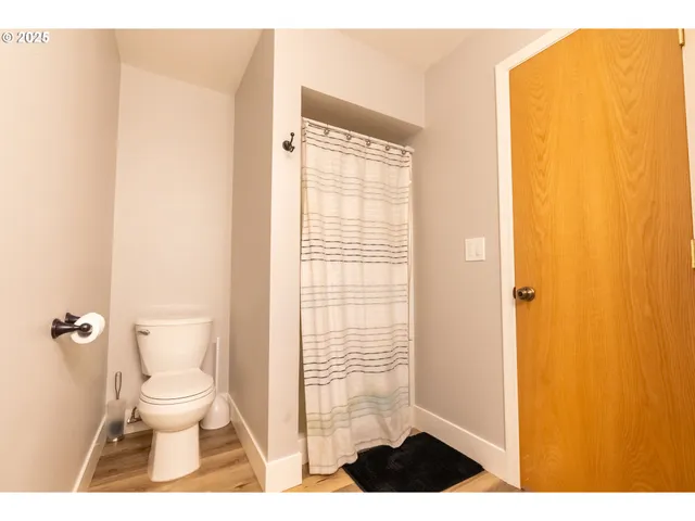 $875,000 | 8925 Southwest 80th Avenue, Portland, OR 97223