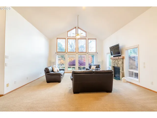 $875,000 | 8925 Southwest 80th Avenue, Portland, OR 97223