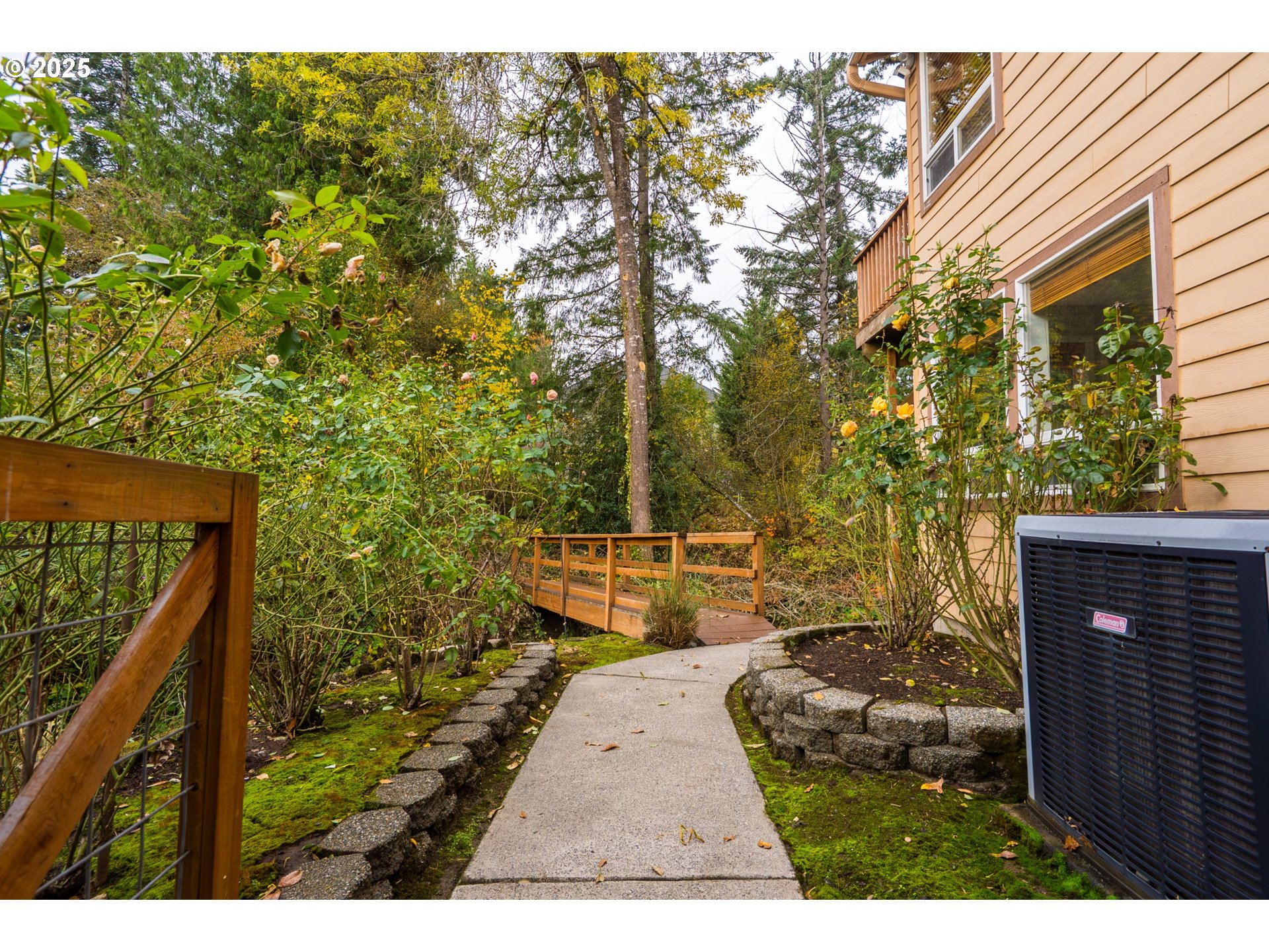 8925 Southwest 80th Avenue Portland, OR 97223 - Photo 40 of 48