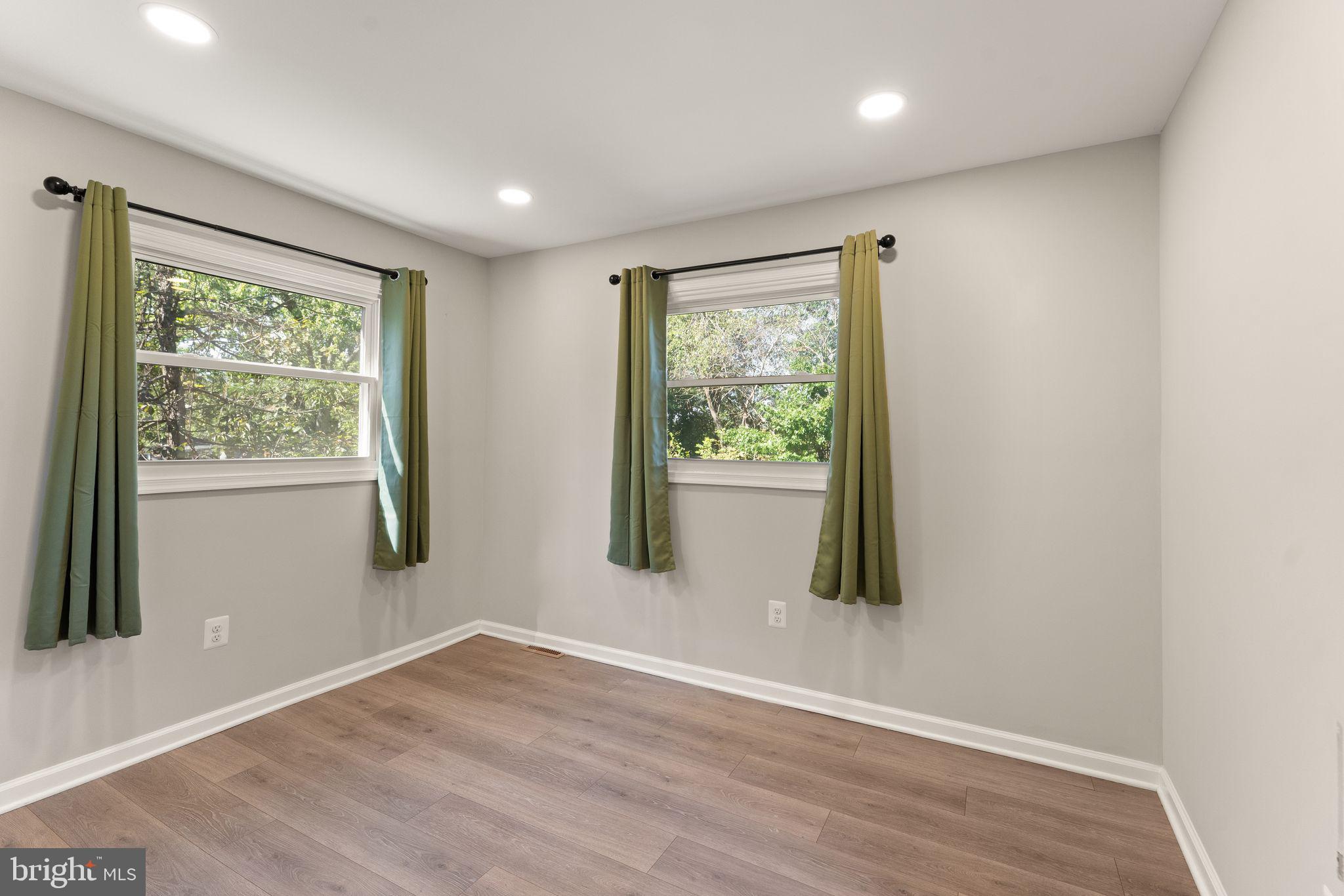7526 Alleghany Road Manassas, VA 20111 - Photo 23 of 59 Main Level bedroom
