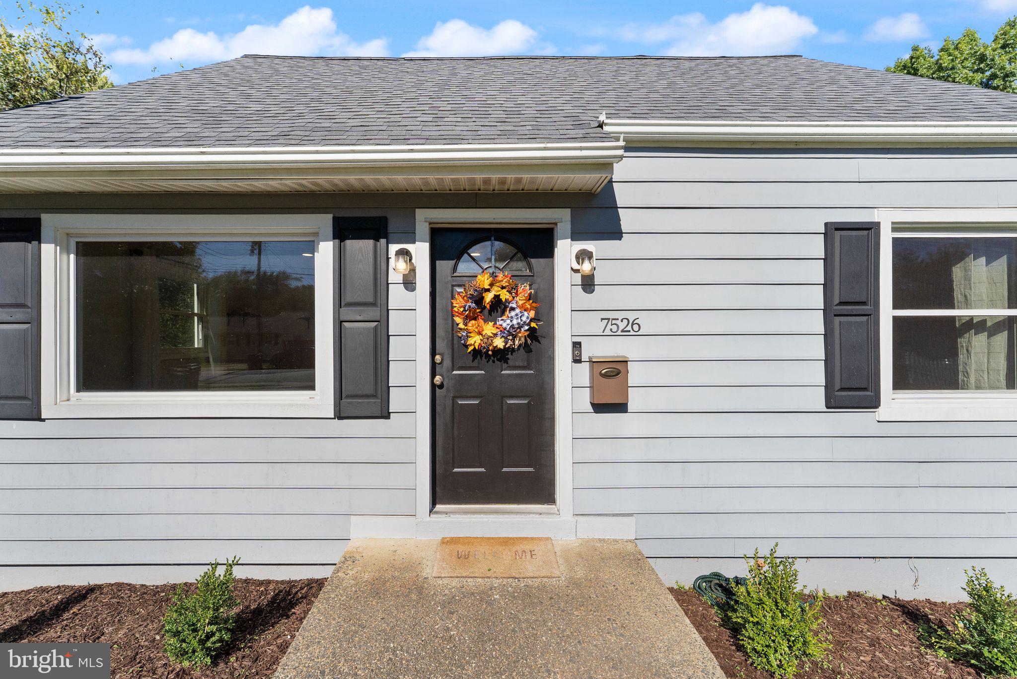 7526 Alleghany Road Manassas, VA 20111 - Photo 4 of 59 Welcome Home!