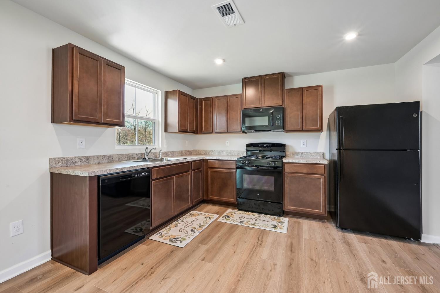 60 Rowand Way East Clementon, NJ 08021 - Photo 10 of 23