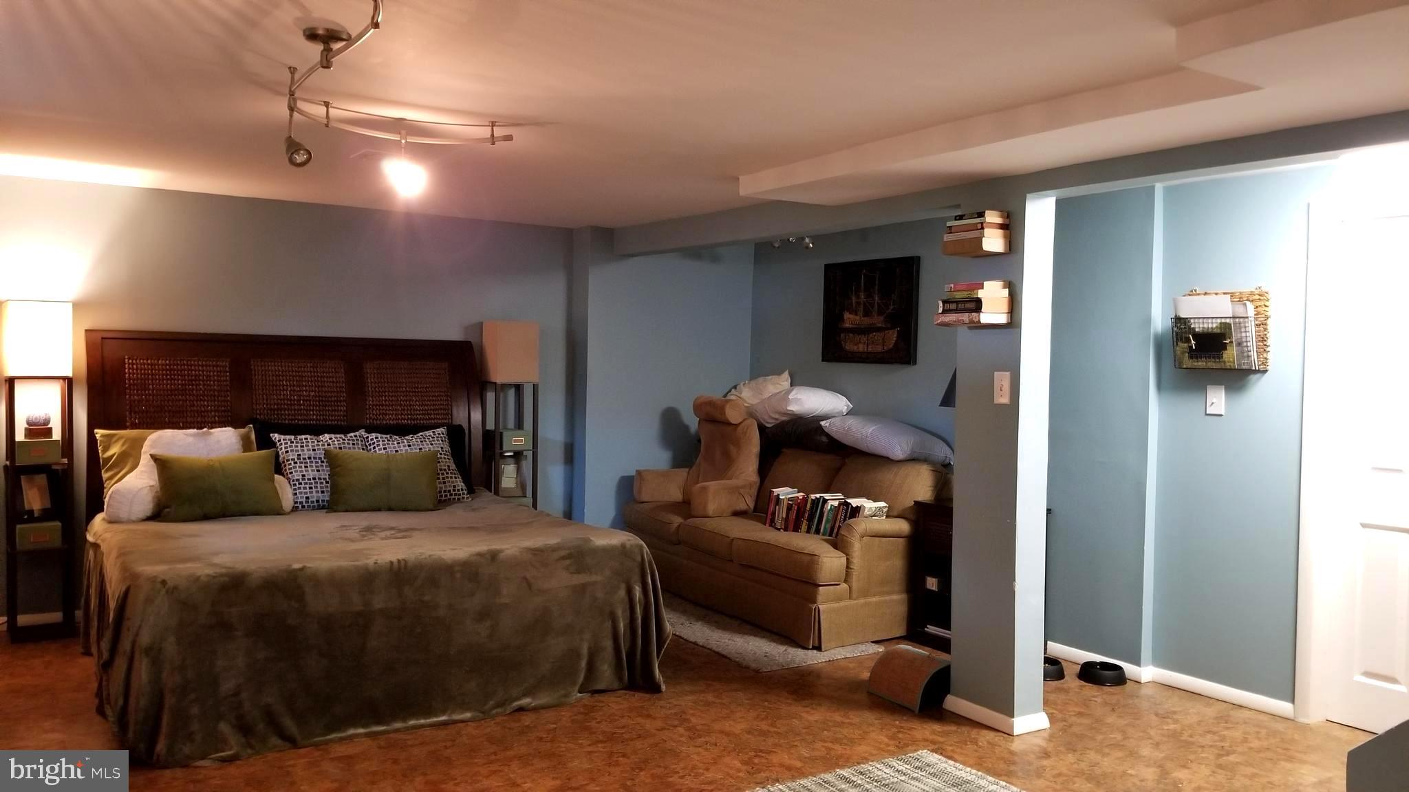 14 Mills Road Gaithersburg, MD 20877 - Photo 18 of 27 Gallery Image 18