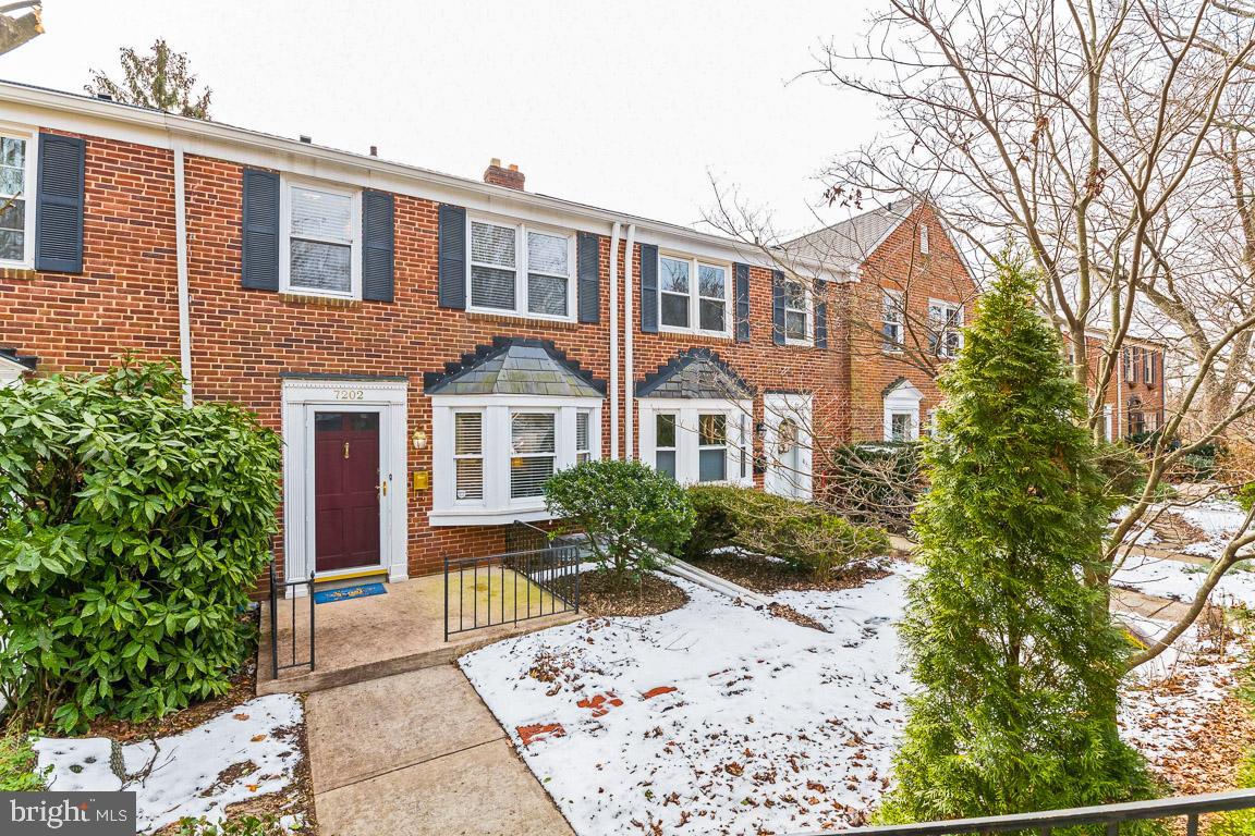 7202 Lanark Road Baltimore, MD 21212 - Photo 1 of 33