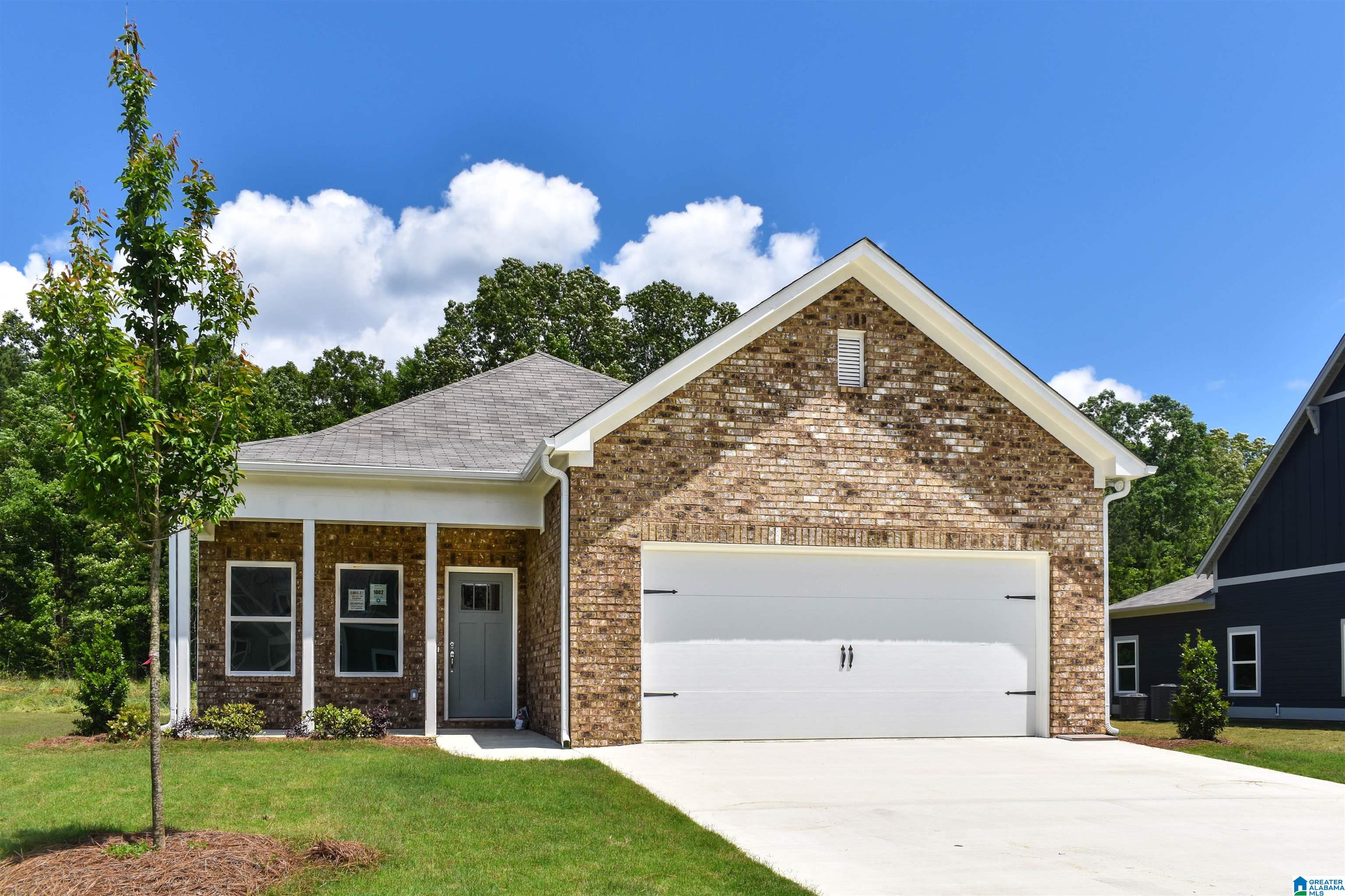 2015 Baxter Avenue Springville, AL 35146 - Photo 2 of 43