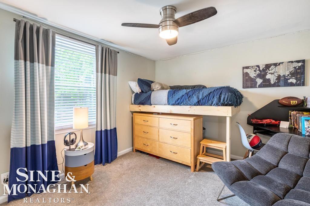 1458 Hampton Road Grosse Pointe, MI 48236 - Photo 17 of 28