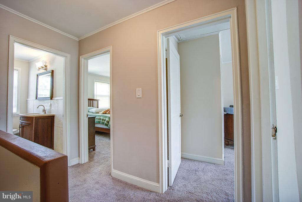 859 Bradhurst Road Baltimore, MD 21212 - Photo 2 of 8 Interior (General)
