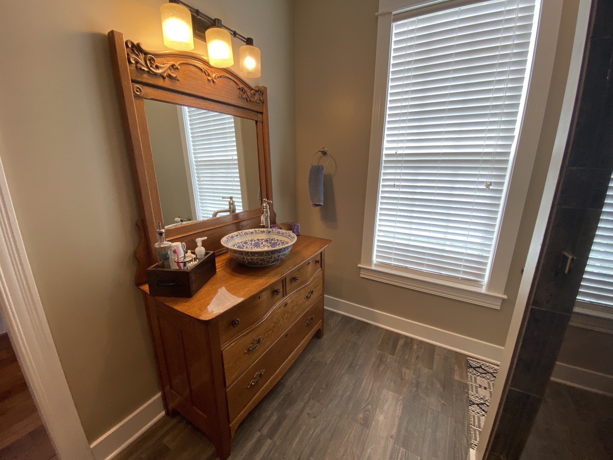 445 Moore Link Road Portland, TN 37148 - Photo 14 of 30 a room with storage and window