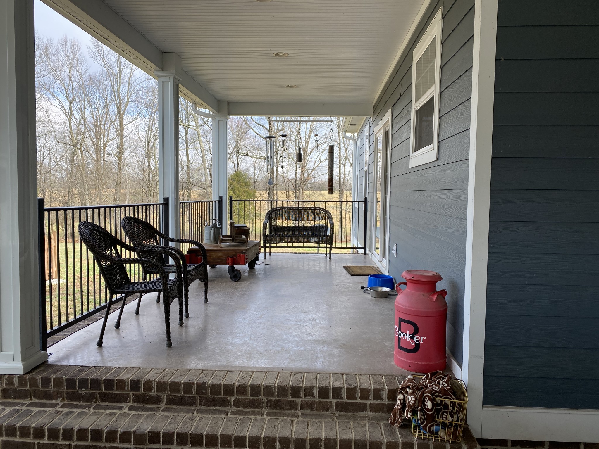 445 Moore Link Road Portland, TN 37148 - Photo 6 of 30 a dining room with furniture and a floor to ceiling window