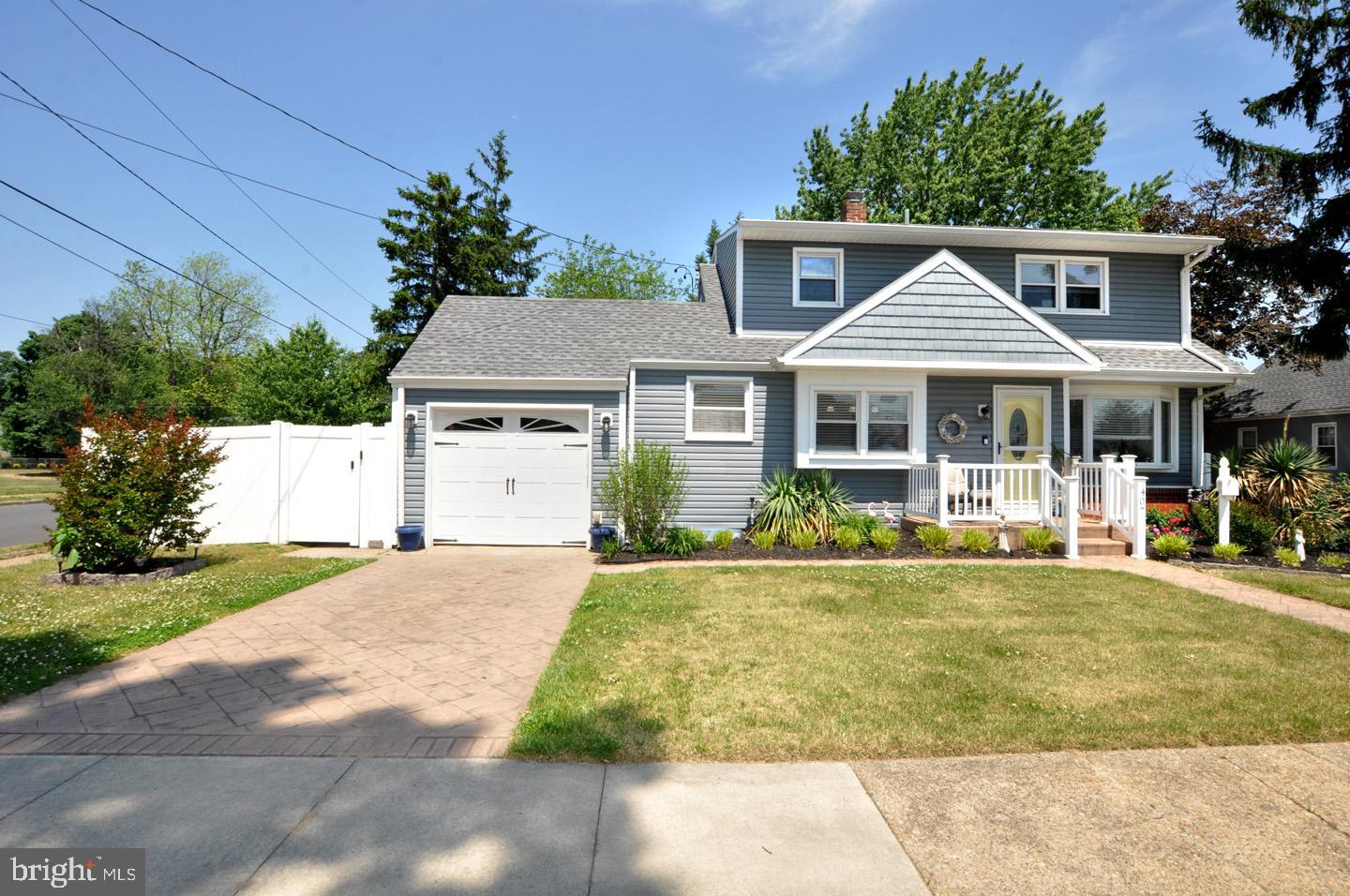 407 Oak Street Riverside, NJ 08075 - Photo 2 of 29