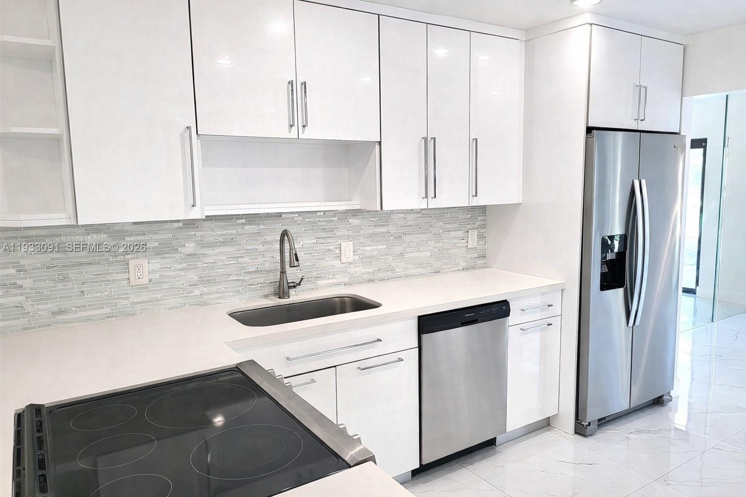 9723 North New River Canal Road, Unit 416 Plantation, FL 33324 - Photo 2 of 51