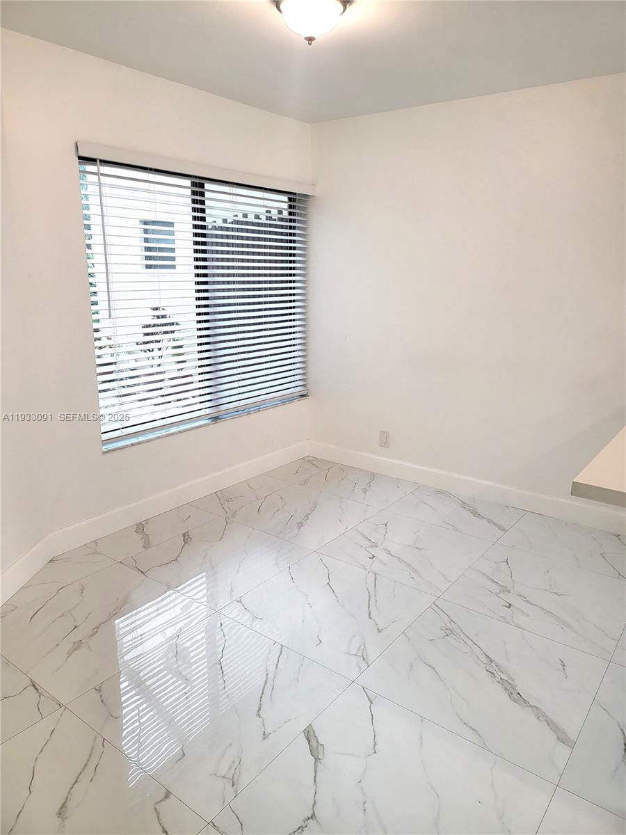 9723 North New River Canal Road, Unit 416 Plantation, FL 33324 - Photo 7 of 51