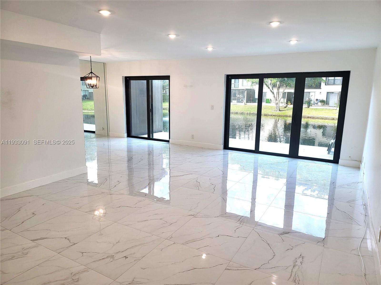 9723 North New River Canal Road, Unit 416 Plantation, FL 33324 - Photo 8 of 51