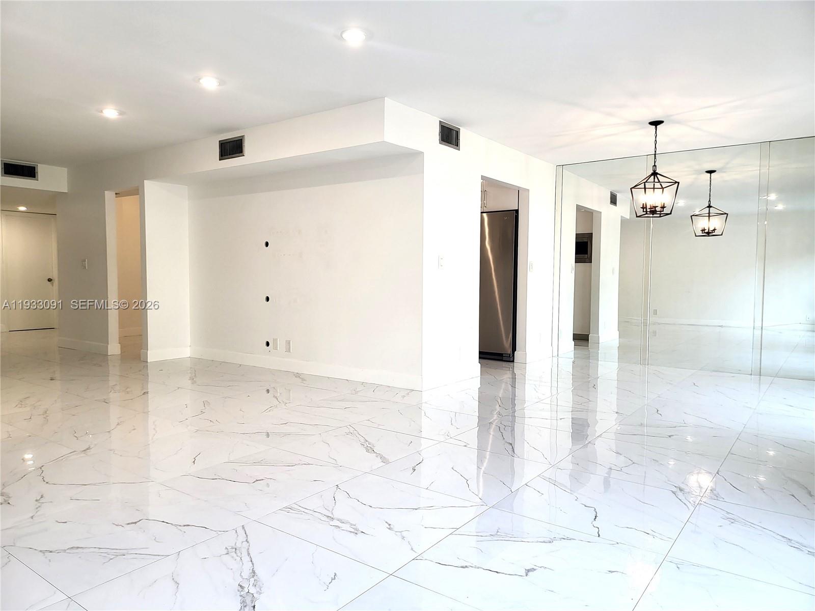 9723 North New River Canal Road, Unit 416 Plantation, FL 33324 - Photo 10 of 51