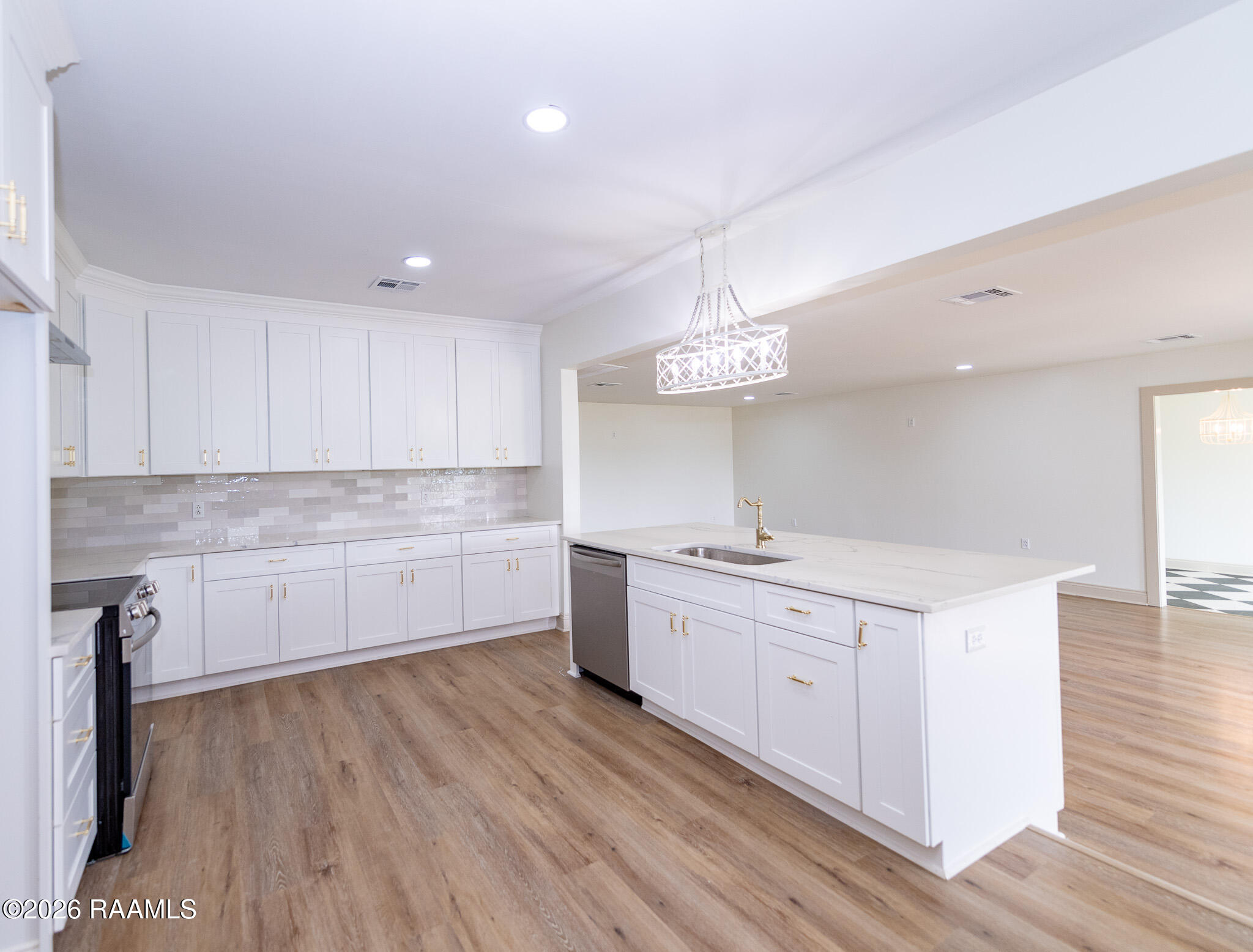 128 Neumeyer Lane Basile, LA 70515 - Photo 6 of 46 BHP_3829