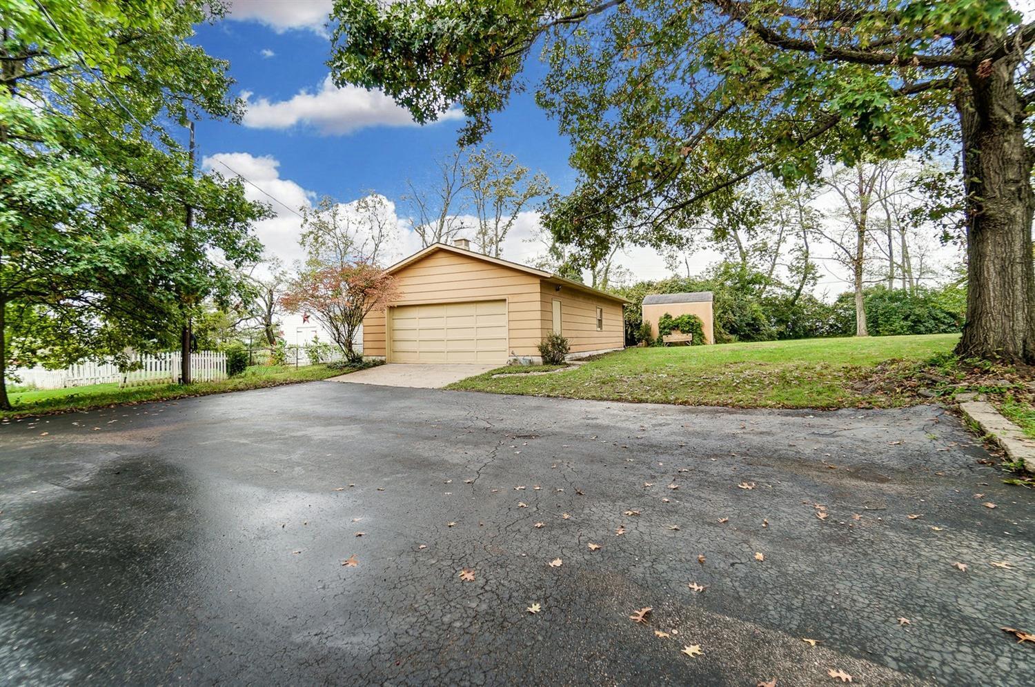 5891 Fairham Road Hamilton, OH 45011 - Photo 16 of 45 Gallery Image 16