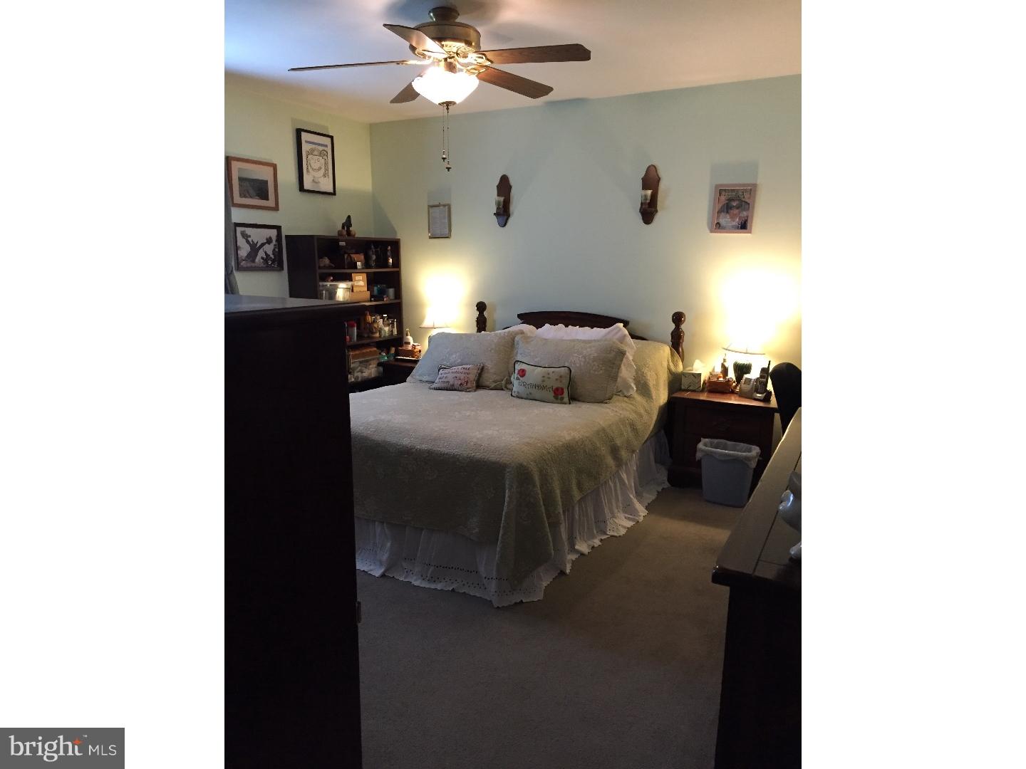 15212 Wayside Road Philadelphia, PA 19116 - Photo 13 of 25 Bedroom - Main
