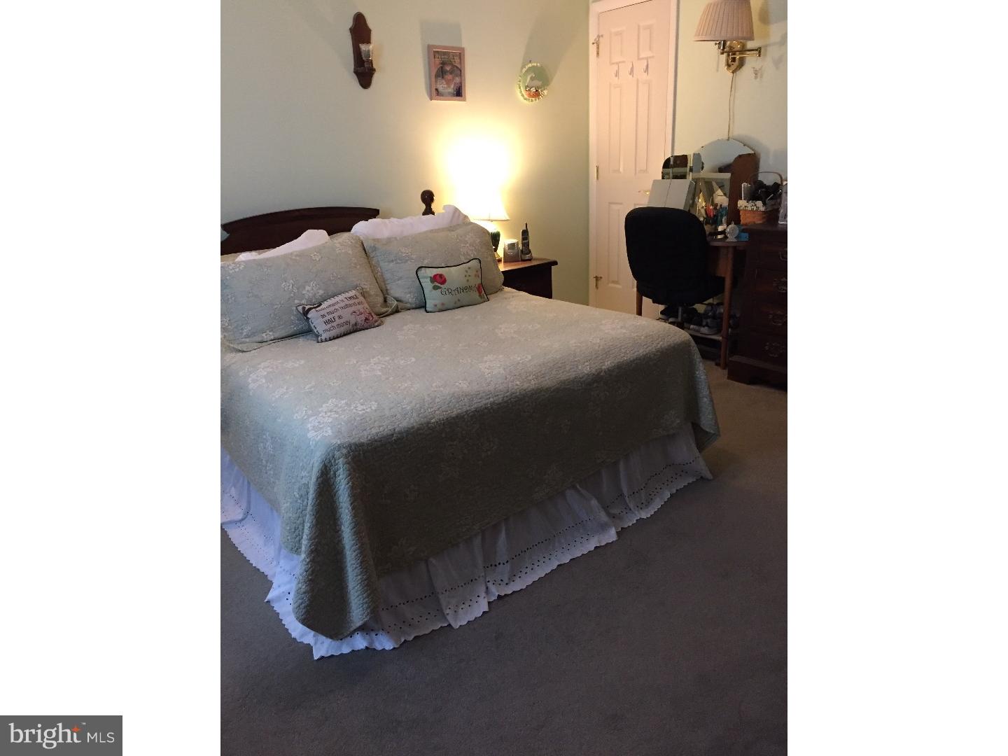 15212 Wayside Road Philadelphia, PA 19116 - Photo 14 of 25 Bedroom - Main