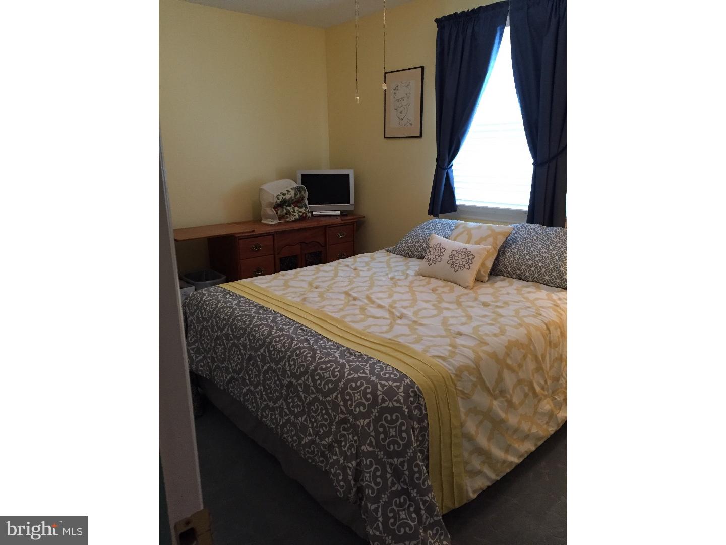 15212 Wayside Road Philadelphia, PA 19116 - Photo 16 of 25 Bedroom 2