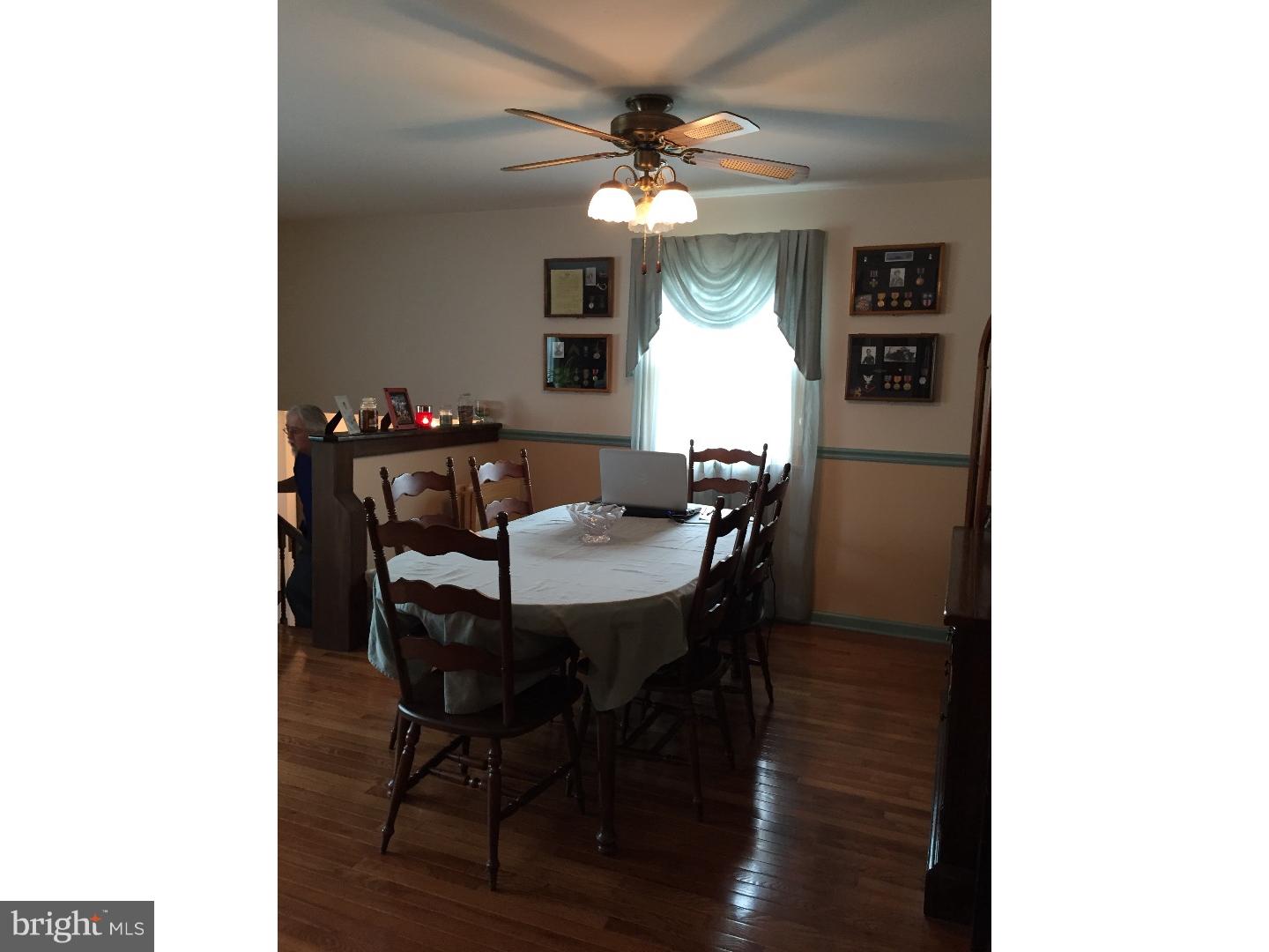 15212 Wayside Road Philadelphia, PA 19116 - Photo 10 of 25 Dining Room