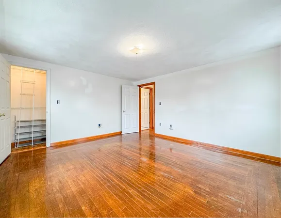 $2,000 | 117 Central Street, Unit 1, Peabody, MA 01960