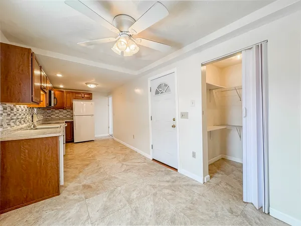 $2,000 | 117 Central Street, Unit 1, Peabody, MA 01960