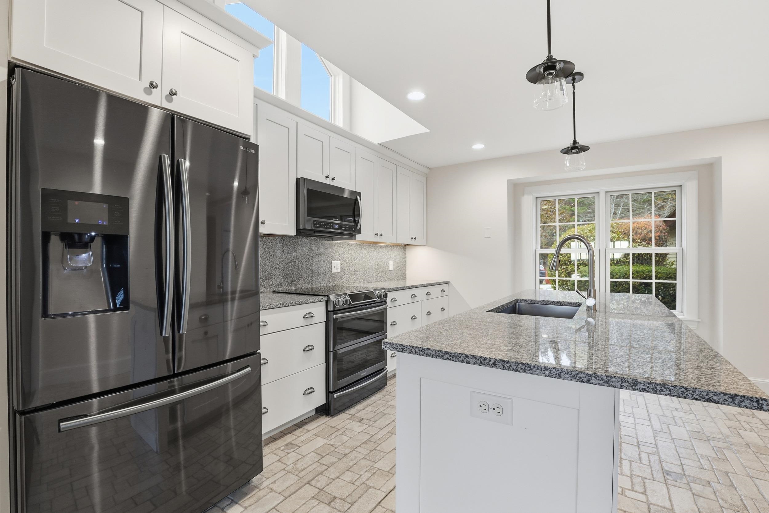 10 Highland Ridge New London, NH 03257 - Photo 3 of 23 Gallery Image 3