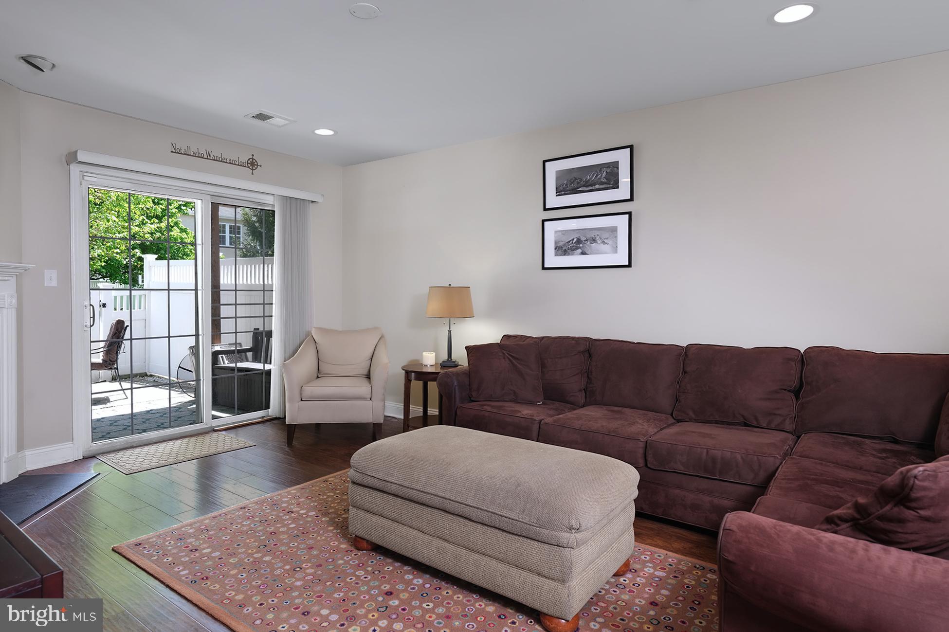 165 Coburn Road Pennington, NJ 08534 - Photo 10 of 25
