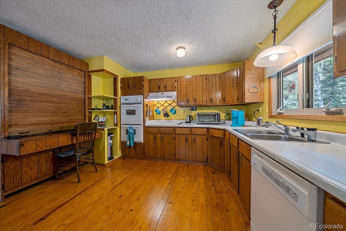 331 Snyder Mountain Road Evergreen, CO 80439 - Photo 8 of 40 Gallery Image 8