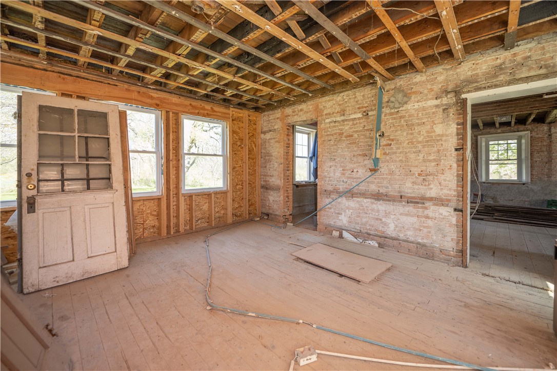 1694 Payne Road Farmington, NY 14425 - Photo 13 of 24
