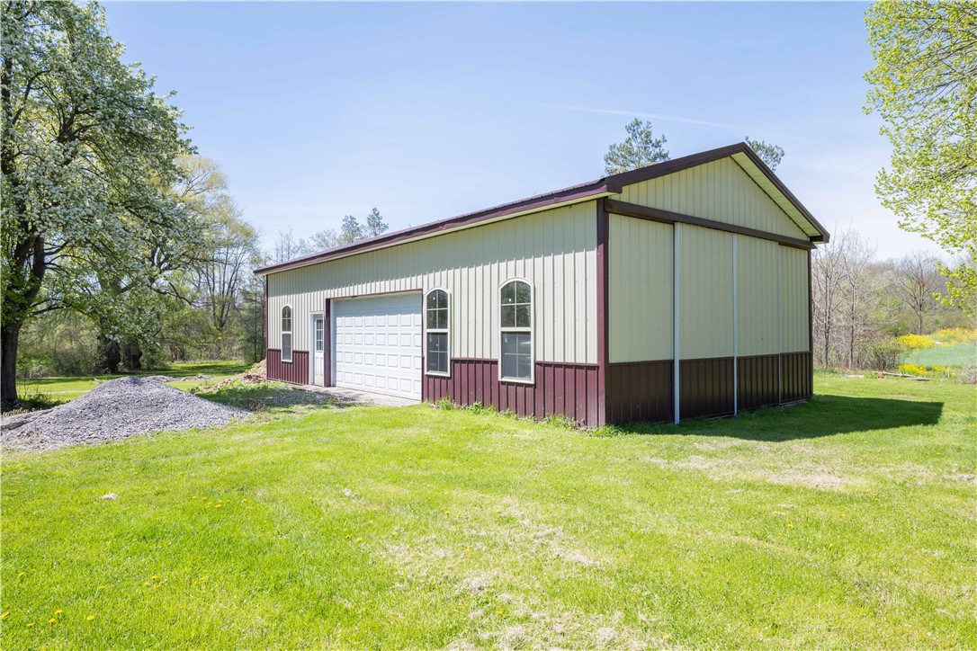 1694 Payne Road Farmington, NY 14425 - Photo 23 of 24