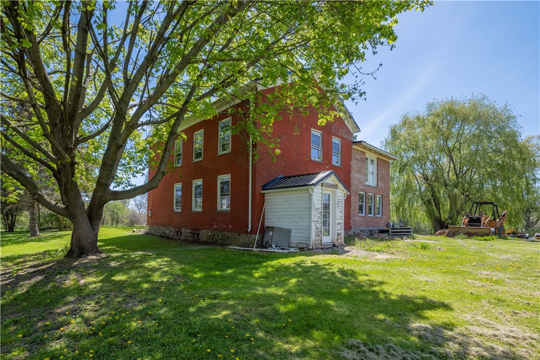 1694 Payne Road Farmington, NY 14425 - Photo 6 of 24